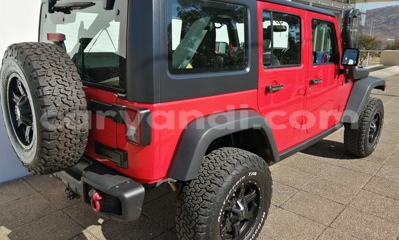 Nunua Ilio tumika Jeep Wrangler Nyekundu Gari ndani ya Lusaka nchini Zambia Nunua Ilio tumika Jeep Wrangler Nyekundu Gari ndani ya Lusaka nchini Zambia