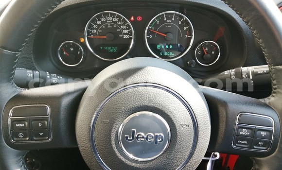 Nunua Ilio tumika Jeep Wrangler Nyekundu Gari ndani ya Lusaka nchini Zambia Nunua Ilio tumika Jeep Wrangler Nyekundu Gari ndani ya Lusaka nchini Zambia