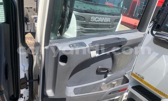 Tenga Tsaru Scania R420 Chena Rori in Chingola in Zambia Tenga Tsaru Scania R420 Chena Rori in Chingola in Zambia