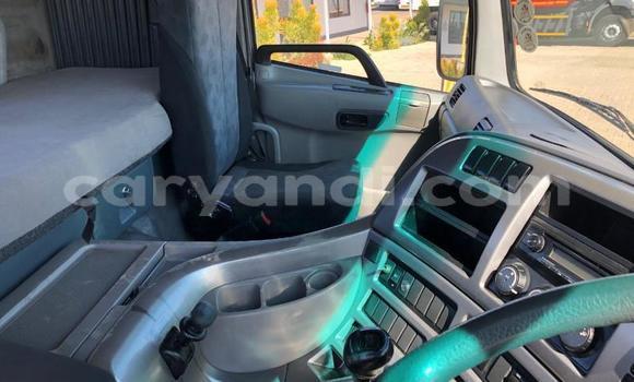 Nunua Ilio tumika Nissan UD Nyeupe Lori ndani ya Chililabombwe nchini Copperbelt Nunua Ilio tumika Nissan UD Nyeupe Lori ndani ya Chililabombwe nchini Copperbelt