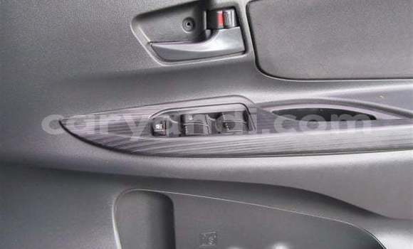 Acheter Occasion Voiture Toyota Avanza Blanc à Livingstone, Zambie Acheter Occasion Voiture Toyota Avanza Blanc à Livingstone, Zambie