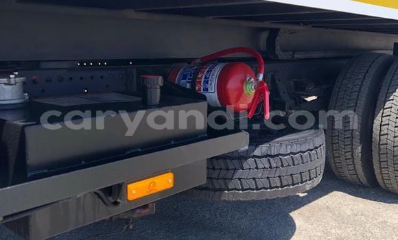 Acheter Occasion Utilitaire Isuzu FTR 850 Blanc à Chilanga, Lusaka Acheter Occasion Utilitaire Isuzu FTR 850 Blanc à Chilanga, Lusaka