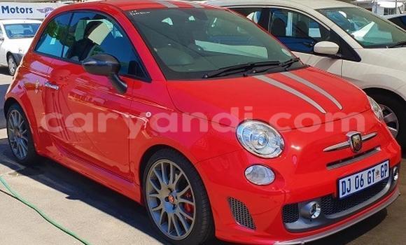 Acheter Occasion Voiture Abarth 695 Rouge à Chingola, Zambie Acheter Occasion Voiture Abarth 695 Rouge à Chingola, Zambie