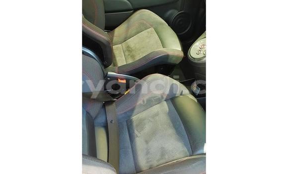 Acheter Occasion Voiture Abarth 695 Rouge à Chingola, Zambie Acheter Occasion Voiture Abarth 695 Rouge à Chingola, Zambie