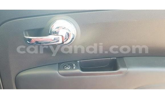 Acheter Occasion Voiture Abarth 695 Rouge à Chingola, Zambie Acheter Occasion Voiture Abarth 695 Rouge à Chingola, Zambie