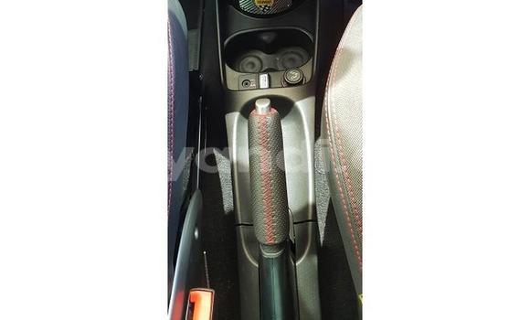 Acheter Occasion Voiture Abarth 695 Rouge à Chingola, Zambie Acheter Occasion Voiture Abarth 695 Rouge à Chingola, Zambie