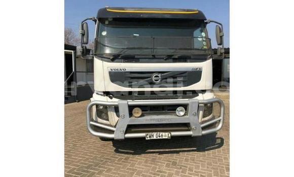 Acheter Occasion Utilitaire Volvo F4 Blanc à Lusaka, Zambie Acheter Occasion Utilitaire Volvo F4 Blanc à Lusaka, Zambie