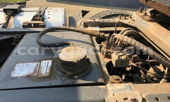 Acheter Occasion Utilitaire Volvo F4 Blanc à Lusaka, Zambie Acheter Occasion Utilitaire Volvo F4 Blanc à Lusaka, Zambie