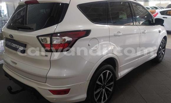 Acheter Occasion Voiture Ford Kuga Blanc à Chilanga, Lusaka Acheter Occasion Voiture Ford Kuga Blanc à Chilanga, Lusaka