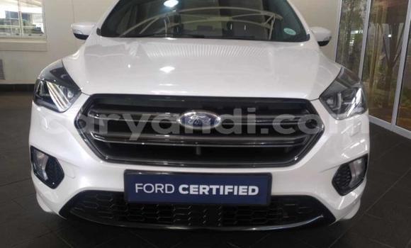 Acheter Occasion Voiture Ford Kuga Blanc à Chilanga, Lusaka Acheter Occasion Voiture Ford Kuga Blanc à Chilanga, Lusaka
