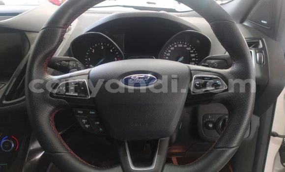 Acheter Occasion Voiture Ford Kuga Blanc à Chilanga, Lusaka Acheter Occasion Voiture Ford Kuga Blanc à Chilanga, Lusaka