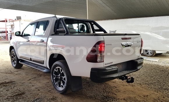Buy Used Toyota Hilux White Car in Lusaka in Zambia Buy Used Toyota Hilux White Car in Lusaka in Zambia