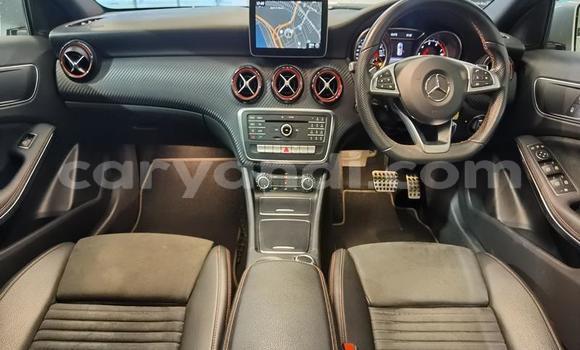 Buy Used Mercedes‒Benz 250 Silver Car in Chingola in Zambia Buy Used Mercedes‒Benz 250 Silver Car in Chingola in Zambia