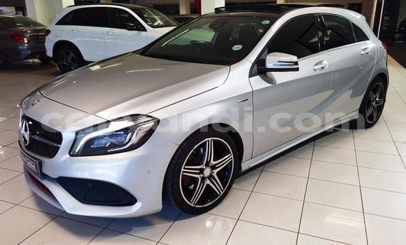 Buy Used Mercedes‒Benz 250 Silver Car in Chingola in Zambia Buy Used Mercedes‒Benz 250 Silver Car in Chingola in Zambia