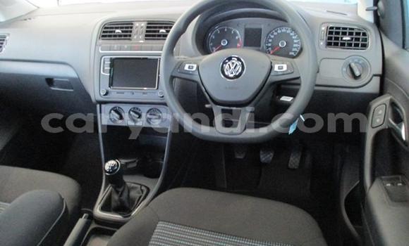Acheter Occasion Voiture Volkswagen Polo Blanc à Kabwe, Zambie Acheter Occasion Voiture Volkswagen Polo Blanc à Kabwe, Zambie
