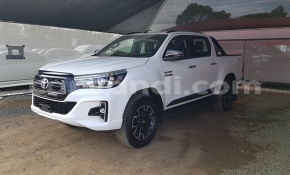 Buy Used Toyota Hilux White Car in Zambezi in North-Western Buy Used Toyota Hilux White Car in Zambezi in North-Western