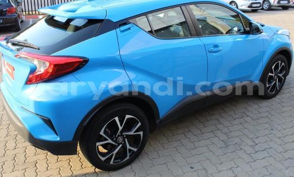 Acheter Occasion Voiture Toyota C-HR Bleu à Lusaka, Zambie Acheter Occasion Voiture Toyota C-HR Bleu à Lusaka, Zambie