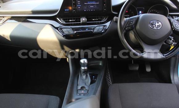 Acheter Occasion Voiture Toyota C-HR Bleu à Lusaka, Zambie Acheter Occasion Voiture Toyota C-HR Bleu à Lusaka, Zambie