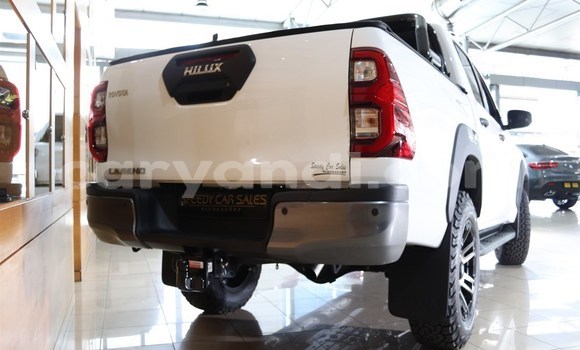 Acheter Occasion Voiture Toyota Hilux Blanc à Ndola, Zambie Acheter Occasion Voiture Toyota Hilux Blanc à Ndola, Zambie