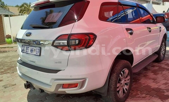 Acheter Occasion Voiture Ford Everest Blanc à Isoka, Nord Acheter Occasion Voiture Ford Everest Blanc à Isoka, Nord