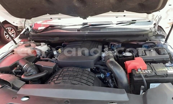 Acheter Occasion Voiture Ford Everest Blanc à Isoka, Nord Acheter Occasion Voiture Ford Everest Blanc à Isoka, Nord