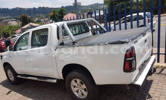 Buy Used Toyota Hilux White Car in Chipata in Zambia Buy Used Toyota Hilux White Car in Chipata in Zambia