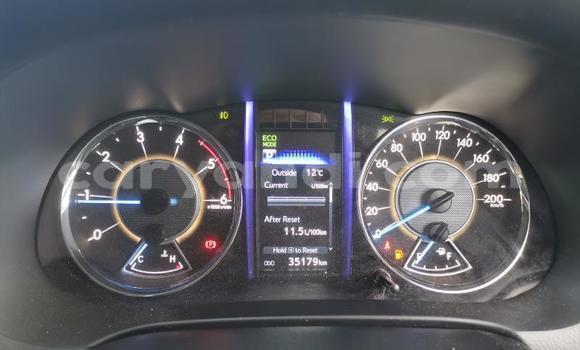 Acheter Occasion Voiture Toyota Fortuner Gris à Kitwe, Zambie Acheter Occasion Voiture Toyota Fortuner Gris à Kitwe, Zambie