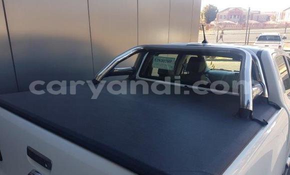 Acheter Occasion Voiture Mazda BT-50 Blanc à Lusaka, Zambie Acheter Occasion Voiture Mazda BT-50 Blanc à Lusaka, Zambie