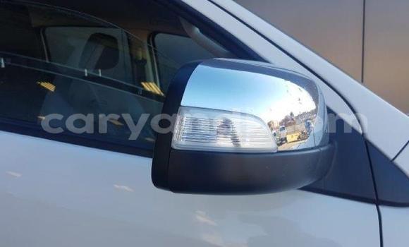 Acheter Occasion Voiture Mazda BT-50 Blanc à Lusaka, Zambie Acheter Occasion Voiture Mazda BT-50 Blanc à Lusaka, Zambie