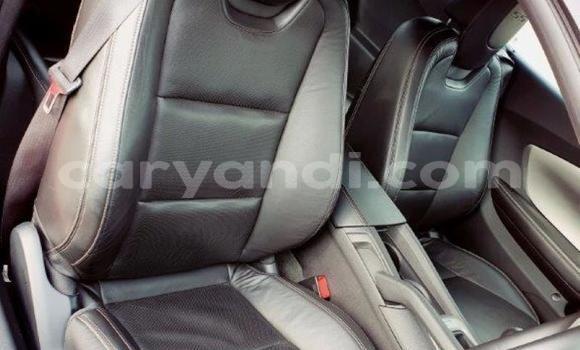 Acheter Occasion Voiture Chevrolet Camaro Rouge à Lusaka, Zambie Acheter Occasion Voiture Chevrolet Camaro Rouge à Lusaka, Zambie