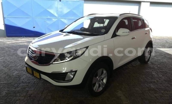 Acheter Occasion Voiture Kia Sportage Blanc à Chipata, Zambie