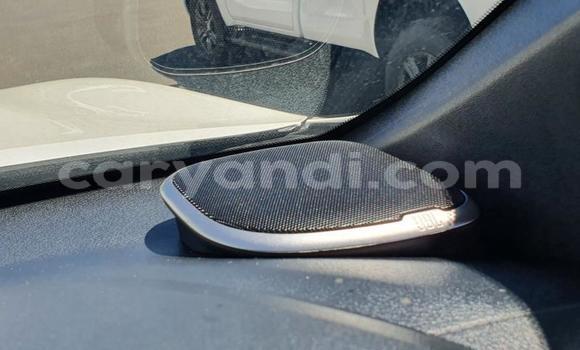 Acheter Occasion Voiture Toyota Hilux Blanc à Lusaka, Zambie Acheter Occasion Voiture Toyota Hilux Blanc à Lusaka, Zambie