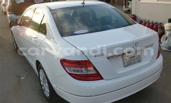 Tenga Tsaru Mercedes‒Benz 190 Chena Mota in Chingola in Zambia Tenga Tsaru Mercedes‒Benz 190 Chena Mota in Chingola in Zambia