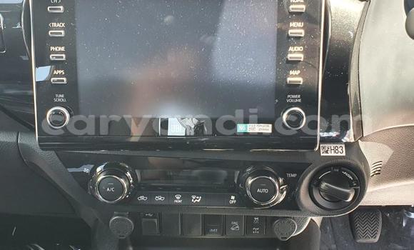 Acheter Occasion Voiture Toyota Hilux Blanc à Lusaka, Zambie Acheter Occasion Voiture Toyota Hilux Blanc à Lusaka, Zambie