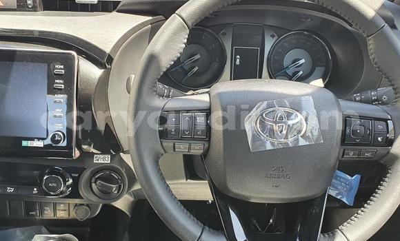 Acheter Occasion Voiture Toyota Hilux Blanc à Lusaka, Zambie Acheter Occasion Voiture Toyota Hilux Blanc à Lusaka, Zambie