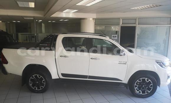 Buy Used Toyota Hilux White Car in Lusaka in Zambia Buy Used Toyota Hilux White Car in Lusaka in Zambia