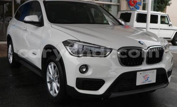 Acheter Occasion Voiture BMW X1 Blanc à Lusaka, Zambie Acheter Occasion Voiture BMW X1 Blanc à Lusaka, Zambie