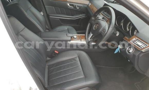Buy Used Mercedes‒Benz E–Class White Car in Lusaka in Zambia Buy Used Mercedes‒Benz E–Class White Car in Lusaka in Zambia