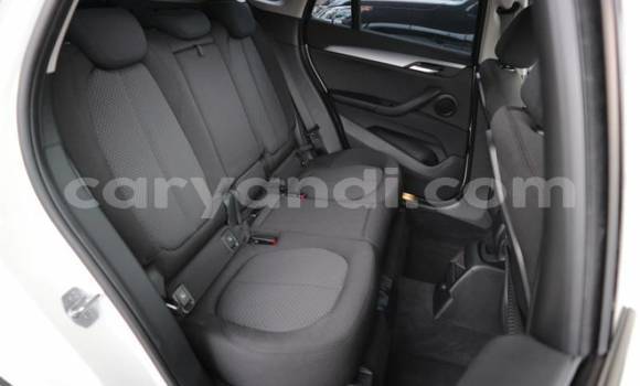 Acheter Occasion Voiture BMW X1 Blanc à Lusaka, Zambie Acheter Occasion Voiture BMW X1 Blanc à Lusaka, Zambie