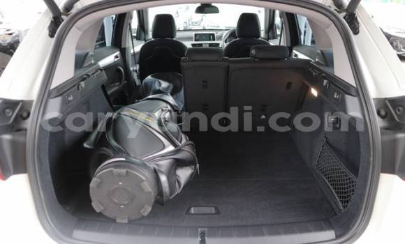 Acheter Occasion Voiture BMW X1 Blanc à Lusaka, Zambie Acheter Occasion Voiture BMW X1 Blanc à Lusaka, Zambie