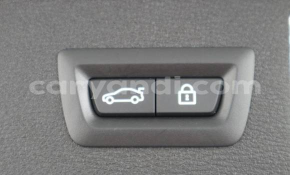 Acheter Occasion Voiture BMW X1 Blanc à Lusaka, Zambie Acheter Occasion Voiture BMW X1 Blanc à Lusaka, Zambie