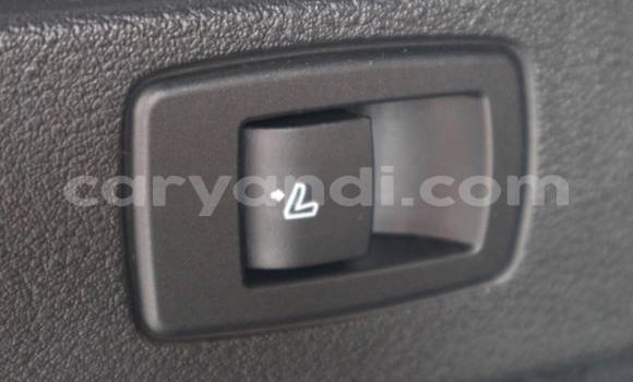 Acheter Occasion Voiture BMW X1 Blanc à Lusaka, Zambie Acheter Occasion Voiture BMW X1 Blanc à Lusaka, Zambie