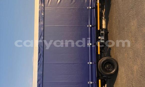 Acheter Occasion Utilitaire Isuzu FTR 850 Blanc à Chinsali, Nord Acheter Occasion Utilitaire Isuzu FTR 850 Blanc à Chinsali, Nord