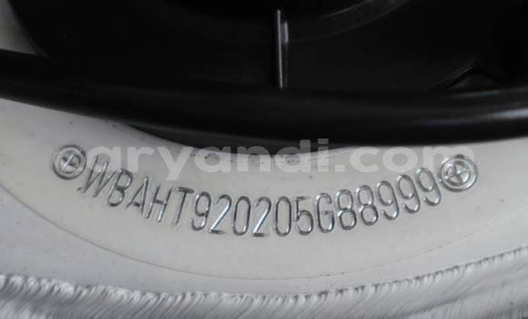 Acheter Occasion Voiture BMW X1 Blanc à Lusaka, Zambie Acheter Occasion Voiture BMW X1 Blanc à Lusaka, Zambie