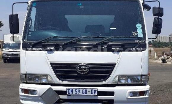 Buy Used Nissan UD White Truck in Chililabombwe in Copperbelt Buy Used Nissan UD White Truck in Chililabombwe in Copperbelt