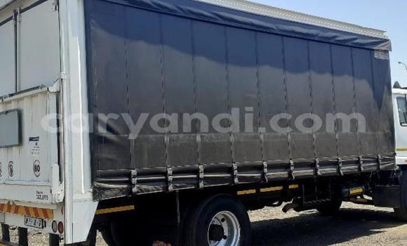 Buy Used Nissan UD White Truck in Chililabombwe in Copperbelt Buy Used Nissan UD White Truck in Chililabombwe in Copperbelt