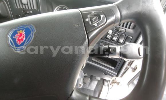 Nunua Ilio tumika Scania R420 Nyeupe Lori ndani ya Chipata nchini Zambia Nunua Ilio tumika Scania R420 Nyeupe Lori ndani ya Chipata nchini Zambia