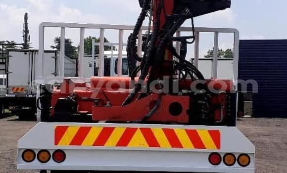 Buy Used Nissan UD White Truck in Chingola in Zambia Buy Used Nissan UD White Truck in Chingola in Zambia