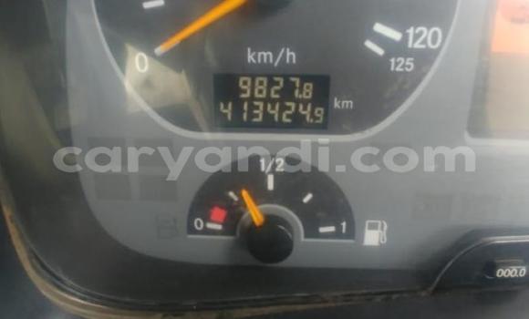 Acheter Occasion Utilitaire Mercedes–Benz 407D Blanc à Chilanga, Lusaka Acheter Occasion Utilitaire Mercedes–Benz 407D Blanc à Chilanga, Lusaka