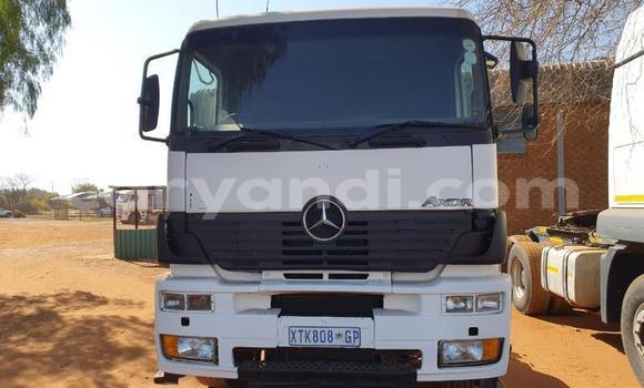 Buy Used Mercedes–Benz 1840 White Truck in Chipata in Zambia Buy Used Mercedes–Benz 1840 White Truck in Chipata in Zambia